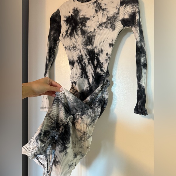 tie dye side tie dress - Picture 2 of 4